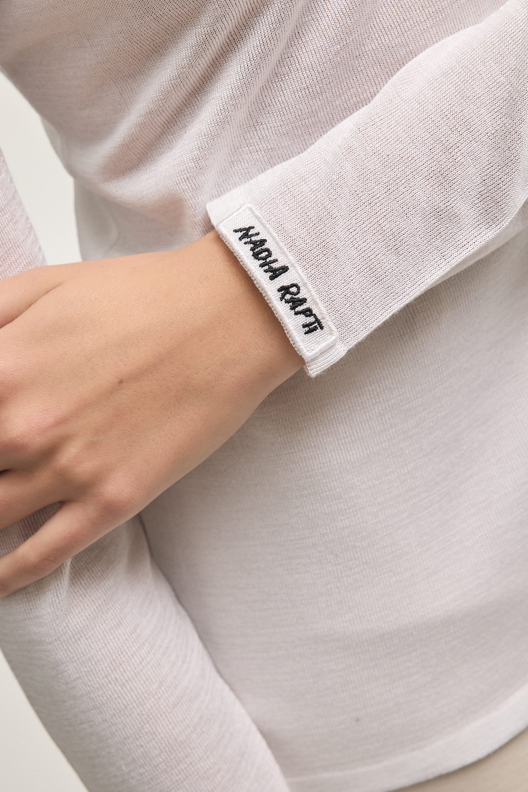 8EEFE0D3AA92EF9E4F5CCE440F15D679893E5412