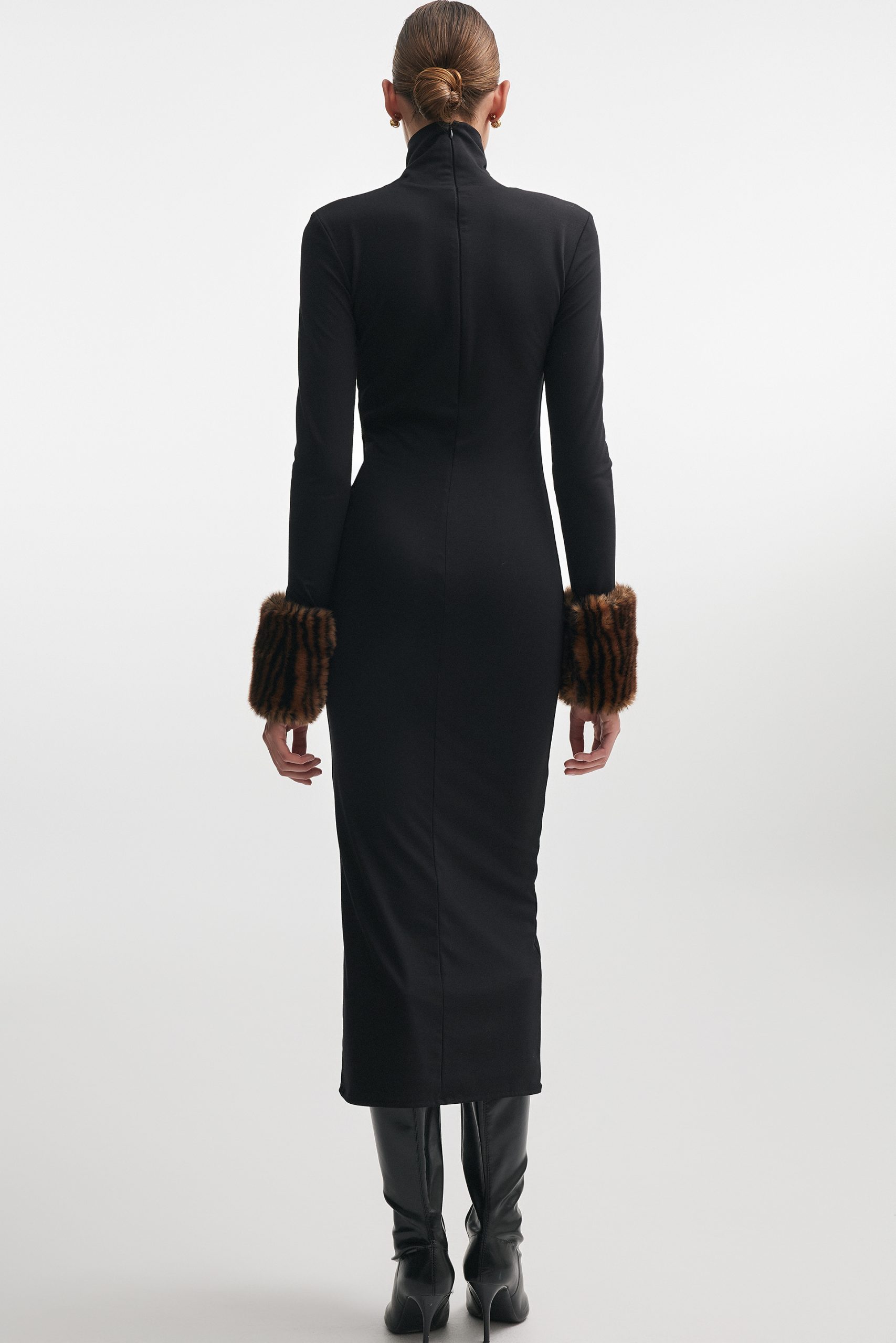 14D6F0DBB53190D8A8857F5C7B40A0510D7715C8