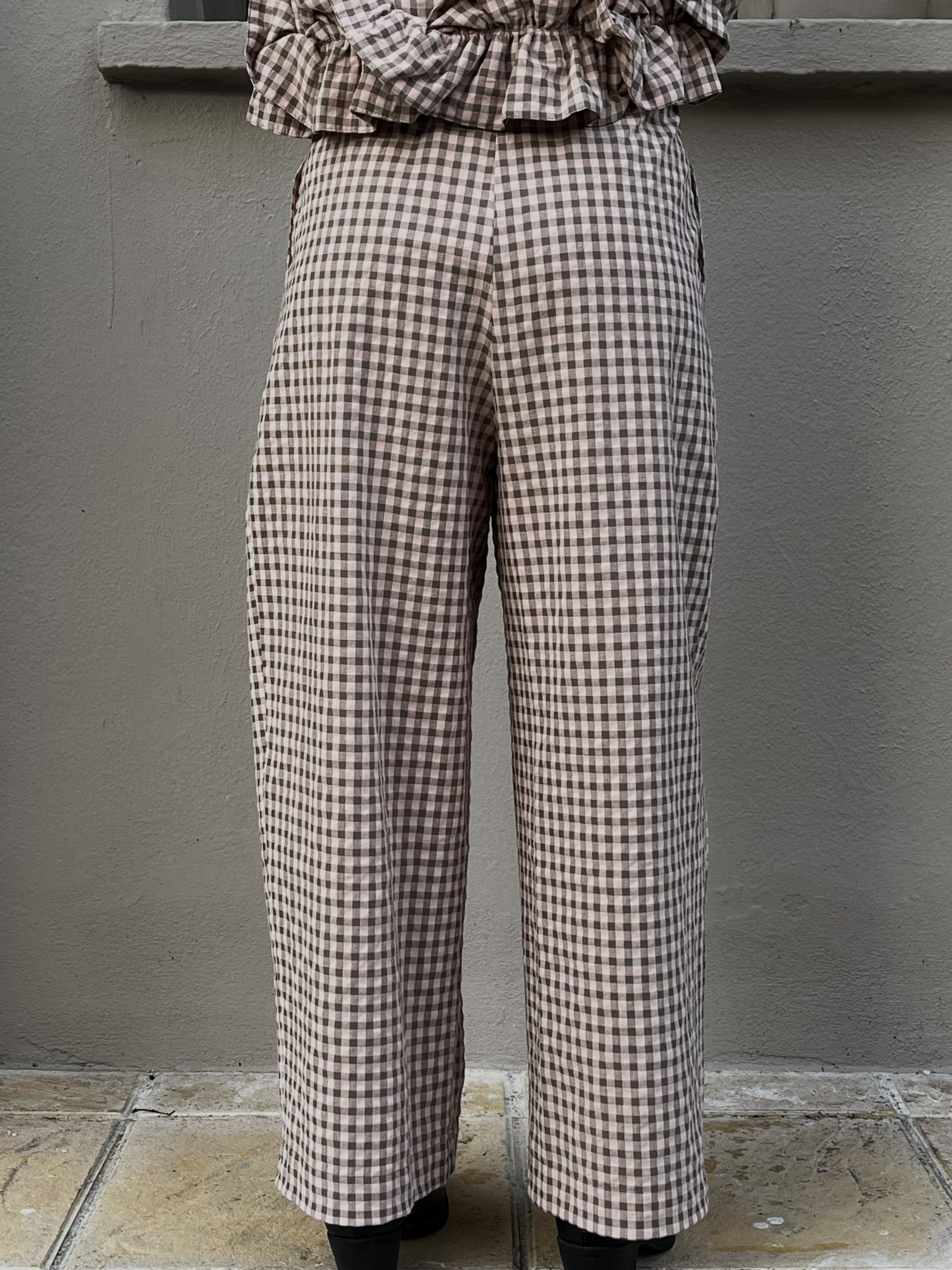 B8123820D846F5814A47137C4D9249382F4A2F24