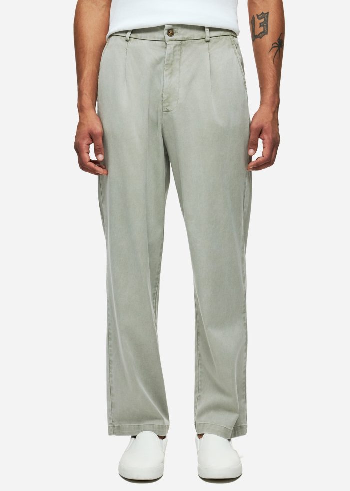 4C69AE43C93409CADE5AAA894EBD0C5859B1AA6C