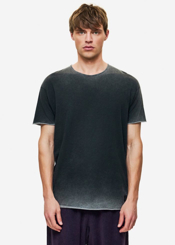 F3C0ECFF8C005985706C8E8E0C157B2FCF17AB50